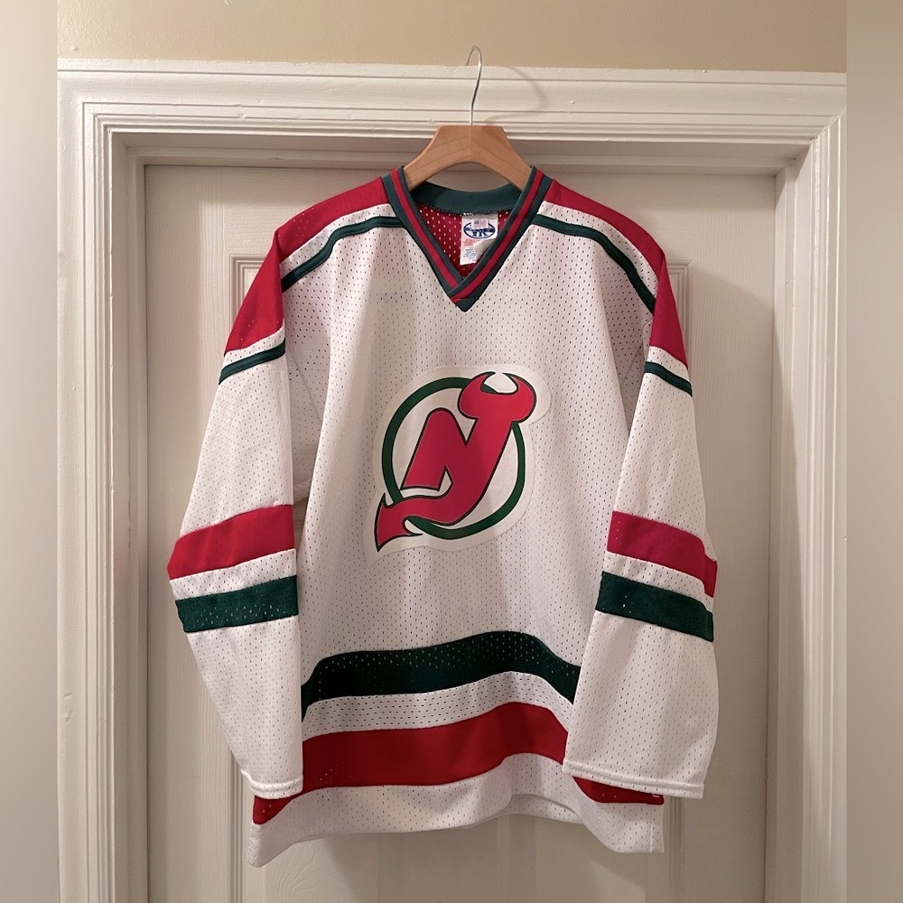 Retro New Jersey Devils Hockey Jersey
